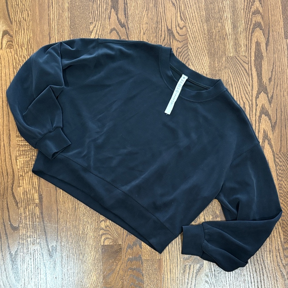 Lululemon women’s perfectly oversized cropped softstreme crew   SOLD OUT